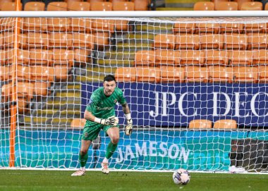 Blackpool 'dan Richard O' Donnell, Bristol Street Motors 'un yarı final maçı Blackpool-Peterborough United' ın 20 Şubat 202 'de Bloomfield Road, Blackpool' da oynadığı maçta topu takip ediyor.