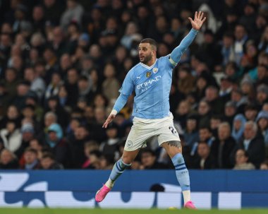 Manchester City 'den Kyle Walker Premier League maçında topu Etihad Stadyumu' nda Manchester City ile Brentford 'a karşı 20 Şubat 202' de çağırıyor.