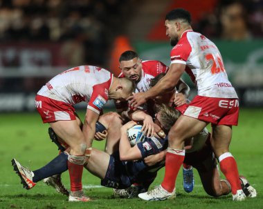 Leeds Rhinos takımından Alfie Edgell, 22 Şubat 202 'de İngiltere' nin Hull kentinde oynanan Sewell Group Craven Park 'ta oynanan Betfred Süper Lig 2.