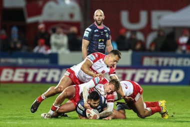 Leeds Rhinos 'tan Rhyse Martin, Hull KR' dan Jez Litten tarafından oynanan Betfred Süper Lig karşılaşmasında Hull KR, Leeds Rhinos 'a karşı Sewell Group Craven Park, Kingston üzerine Hull, 22 Şubat 202' de oynanan karşılaşmada yenildi.