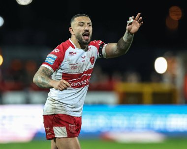Hull KR 'dan Elliot Minchella, 22 Şubat 202' de İngiltere 'nin Hull kenti Kingston' da oynanan Sewell Group Craven Park 'taki Hull KR-Leeds Rhinos maçında takım arkadaşlarına talimat verdi.