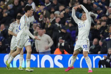 Leeds United takımından Connor Roberts, 11 Şubat 202 'de Leeds Road, Leeds, İngiltere' de oynanan Sky Bet Şampiyonası maçında golünü 1-1 attı.
