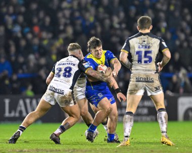 Warrington Wolves 'tan Max Wood, 23 Şubat 202' de Warrington, Warrington 'da oynanan Betfred Süper Lig karşılaşmasında Denive Balmforth Hull FC tarafından yenildi.