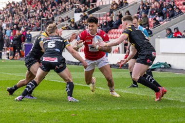 Salford Red Devils takımının oyuncusu Tim Lafai, 25 Şubat 202 'de Salford Red Devils' in Castleford Tigers 'a karşı oynadığı Betfred Süper Lig karşılaşmasında sahada.