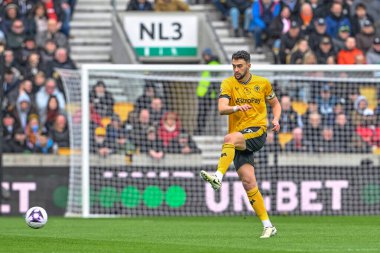 Wolverhampton Wanderers takımından Max Kilman Premier League maçında pas veriyor Wolverhampton Wanderers - Sheffield United - Molineux, Wolverhampton, Birleşik Krallık, 25 Şubat 202