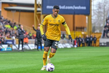 Wolverhampton Wanderers takımından Nlson Semedo, 25 Şubat 202 'de Molineux, Wolverhampton, Birleşik Krallık' ta oynanan Premier League maçında Wolverhampton Wanderers - Sheffield United maçında topu aldı. 