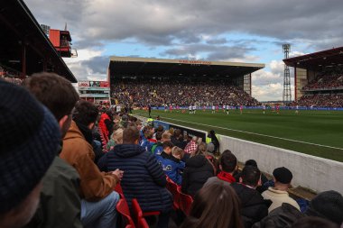 24 Şubat 202 'de Oakwell, Barnsley, İngiltere' de oynanan Sky Bet Ligi 1 karşılaşmasında maçın genel görünümü