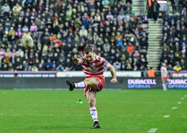 Wigan Warriors 'dan Harry Smith, Wigan Warriors' un dönüşümlerini 24 Şubat 202 'de İngiltere' nin Wigan Stadyumu 'nda oynanan 2024 Wigan Warriors-Penrith Panthers karşılaşmasında 16-12 Wigan' a çevirdi.