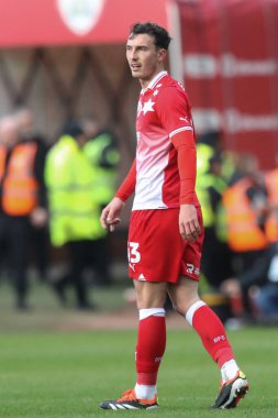 Barnsley takımından Josh Earl, 24 Şubat 202 'de Oakwell, Barnsley, İngiltere' de oynanan 1.