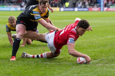 Salford Red Devils takımından Sam Stone 25 Şubat 202 'de Salford Community Stadyumu' nda Salford Red Devils Castleford Tigers 'a karşı oynanan Betfred Süper Lig karşılaşmasında sahaya çıkıyor.