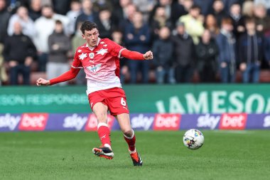 Barnsley 'li Mal de Gevigney, 24 Şubat 202' de İngiltere 'nin Oakwell kentinde oynanan Sky Bet 1 karşılaşmasında Barnsley ile Derby County karşılaşacak. 