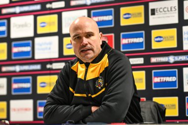 Craig Lingard Castleford Tigers 'ın baş antrenörü Betfred Süper Ligi maçı sırasında Salford Red Devils Castleford Tigers' a karşı Salford Community Stadyumu, Eccles, Birleşik Krallık 'ta 25 Şubat 202' de oynanan basın toplantısında