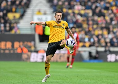 Wolverhampton Wanderers takımından Pedro Neto, Premier League maçında Wolverhampton Wanderers 'a karşı Molineux, Wolverhampton, Birleşik Krallık' ta 25 Şubat 202 'de oynanan maçta topu kontrol altına aldı.