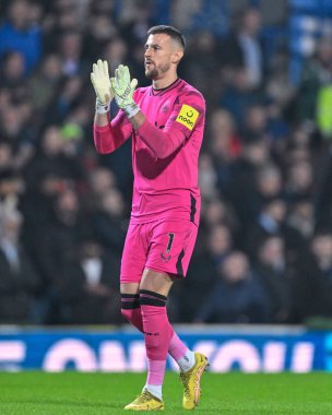 Newcastle United takımından Martin Dbravka, Birleşik Krallık 'ın Blackburn kentinde oynanan 5. Raund Blackburn Rovers - Newcastle United karşılaşmasında taraftarlarını alkışladı. 