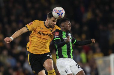 Wolverhampton Wanderers takımından Max Kilman, Brighton & Hove Albion 'dan Simon Adingra' yı yenerek, Birleşik Krallık 'ın başkenti Molineux' da oynanan 5. Round FA Cup karşılaşmasında Wolverhampton Wanderers ve Hove Albion maçını kazandı.