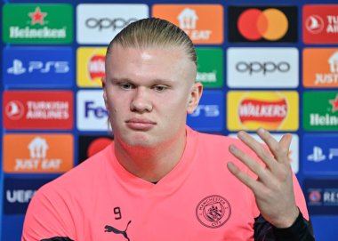 Manchester City 'den Erling Haaland, Manchester Şampiyonlar Ligi Basın Konferansı sırasında Etihad Kampüsü, Manchester, İngiltere, 5 Mart 2024