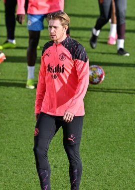 Manchester City 'den Kevin De Bruyne, Etihad Kampüsü' ndeki açık antrenman sırasında, 5 Mart 202