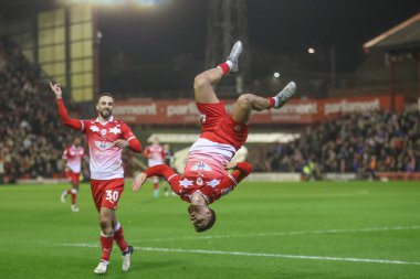 Barnsley 'den John Mcatee, 5 Mart 202' de Oakwell, Barnsley, Birleşik Krallık 'ta oynanan Sky Bet Lig 1 karşılaşmasında 1-0 kazanma hedefini kutluyor.