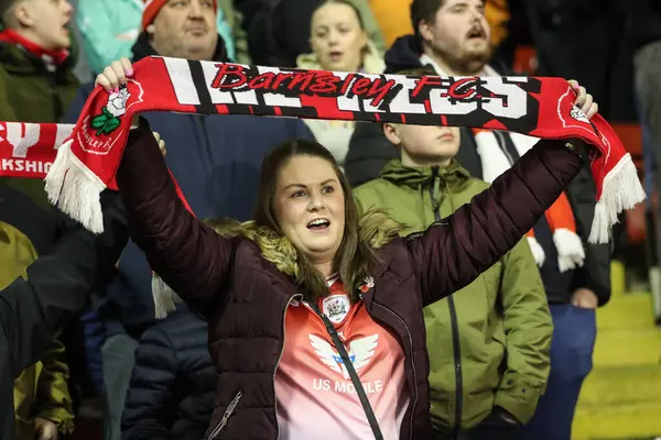 Barnsley Fans Hold Scarves Players Come Out Game Sky Bet — Stock Photo, Image