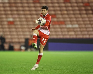 Barnsley takımından Corey O 'Keeffe, 5 Mart 202' de Oakwell, Barnsley 'de oynanan Sky Bet 1 karşılaşmasında Bolton Wanderers' a karşı.