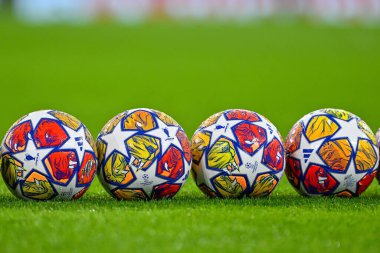 Şampiyonlar Ligi topları UEFA Şampiyonlar Ligi maçı öncesinde Manchester City ile F.C. Kopenhag Etihad Stadyumu, Manchester, İngiltere, 6 Mart 202