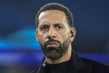 Rio Ferdinand, UEFA Şampiyonlar Ligi maçında Manchester City ile F.C. Kopenhag Etihad Stadyumu, Manchester, İngiltere, 6 Mart 202