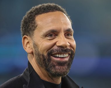 Rio Ferdinand, UEFA Şampiyonlar Ligi maçında Manchester City ile F.C. Kopenhag Etihad Stadyumu, Manchester, İngiltere, 6 Mart 202