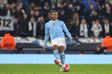 Manchester City ile F.C. arasındaki UEFA Şampiyonlar Ligi maçında Manchester City 'den Manuel Akanji pas attı. Kopenhag Etihad Stadyumu, Manchester, İngiltere, 6 Mart 202