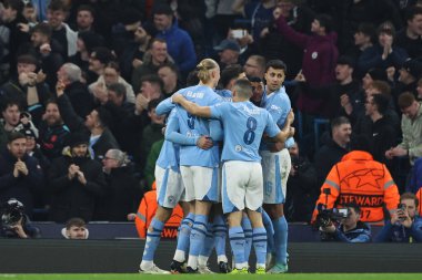 Manchester City 'den Manuel Akanji, Manchester City ile F.C. arasındaki UEFA Şampiyonlar Ligi maçında 1-0 kazanma golünü kutluyor. Kopenhag Etihad Stadyumu, Manchester, İngiltere, 6 Mart 202