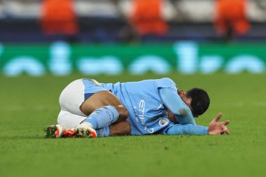 Manchester City ile F.C. arasındaki UEFA Şampiyonlar Ligi maçı sırasında Manchester City takımından Matheus Nunes sahada yaralandı. Kopenhag Etihad Stadyumu, Manchester, İngiltere, 6 Mart 202