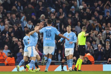 Manchester City 'den Erling Haaland, Manchester City ile F.C. arasındaki UEFA Şampiyonlar Ligi maçında 3-1' lik galibiyet golünü kutluyor. Kopenhag Etihad Stadyumu, Manchester, İngiltere, 6 Mart 202