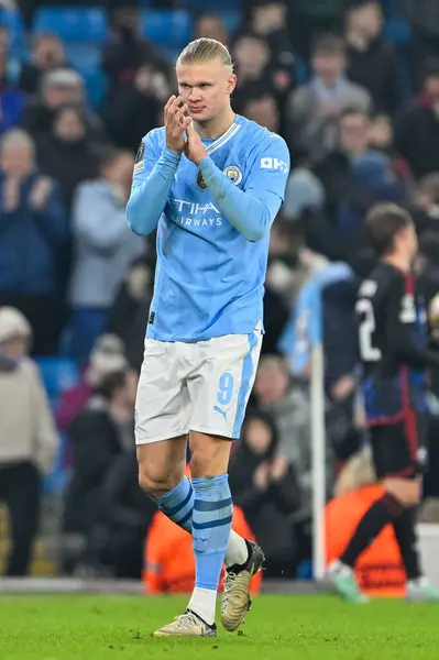 Erling Haaland Von Manchester City Applaudiert Den Fans Als Während — Stockfoto