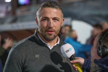 Sam Burgess Warrington Wolves 'un baş antrenörü, 7 Mart 202' de İngiltere 'nin Hull kentindeki Sewell Group Craven Park' ta oynanan 4. Betfred Süper Lig karşılaşmasında BBC Radyo 5 'e konuştu.