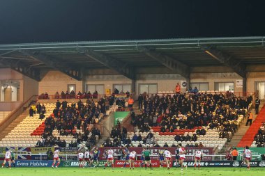 Warrington taraftarları 4. Betfred Süper Lig karşılaşmasında Hull KR, Warrington Wolves 'a karşı Sewell Group Craven Park, Kingston upon Hull, Birleşik Krallık, 7 Mart 202