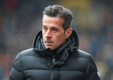 Fulham 'ın Marco Silva teknik direktörü Premier Lig maçında Wolverhampton Wanderers Fulham' a karşı Molineux, Wolverhampton, İngiltere, 9 Mart 202