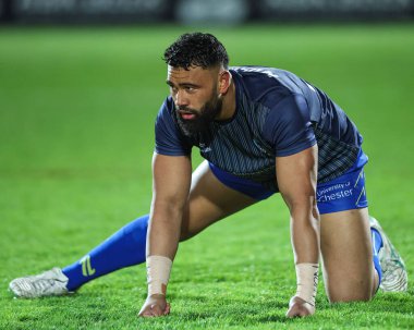 Warrington Wolves 'tan Zane Musgrove, 4. Betfred Süper Lig karşılaşması öncesinde ısınma turunda Hull KR, Warrington Wolves' a karşı Sewell Group Craven Park, Kingston üzerine Hull, Birleşik Krallık, 7 Mart 202