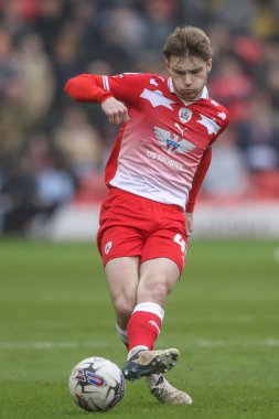 Barnsley 'den Luca Connell, 9 Mart 202' de İngiltere 'nin Oakwell kentinde oynanan 1.