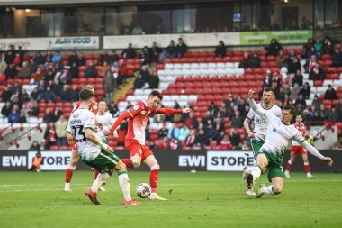 Barnsley 'li Conor Grant, 9 Mart 202' de Oakwell, Barnsley, İngiltere 'de oynanan 1.