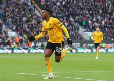 Wolverhampton Wanderers takımından Nlson Semedo, 9 Mart 2024 'te Wolverhampton Wanderers' ın Molineux, Wolverhampton, Birleşik Krallık 'ta Fulham' a karşı oynadığı Premier League maçında Wolverhampton Wanderers 'ı 2-0 yenme golünü kutluyor.