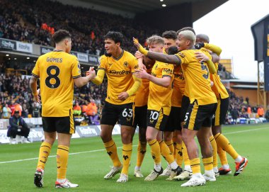 Wolverhampton Wanderers takımından Nlson Semedo, 9 Mart 2024 'te Wolverhampton Wanderers' ın Molineux, Wolverhampton, Birleşik Krallık 'ta Fulham' a karşı oynadığı Premier League maçında Wolverhampton Wanderers 'ı 2-0 yenme golünü kutluyor.