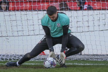 Barnsley 'den Liam Roberts 9 Mart 202' de Oakwell, Barnsley 'de oynanan Sky Bet 1 karşılaşmasında ısınma turunda
