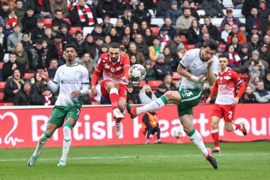 Barnsley 'li Adam Phillips, 9 Mart 202' de Oakwell, Barnsley, İngiltere 'de oynanan 1.