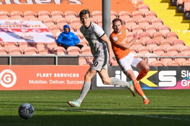 Blackpool 'dan Jordan Rhodes, 9 Mart 202' de Bloomfield Road, Blackpool 'da oynanan Blackpool-Portsmouth maçında kalede şut çekti.