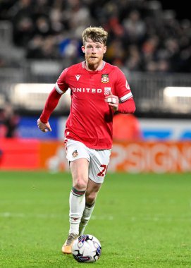 Wrexham takımından Andy Cannon, Wrexham-Harrogate Town maçında 12 Mart 202 'de Wrexham - SToK Cae Ras, Wrexham, İngiltere