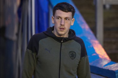 Barnsley 'li Mal de Gevigney, 12 Mart 2024' te İngiltere 'nin Carlisle Park kentinde oynanan Sky Bet 1 karşılaşmasında Carlisle United' a karşı Barnsley 'e geldi.