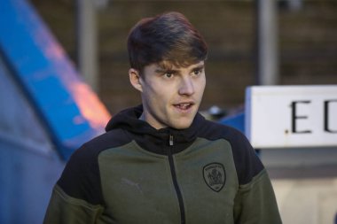 Barnsley 'den Luca Connell, 12 Mart 202' de İngiltere 'nin Carlisle Park kentinde oynanan Sky Bet 1 karşılaşmasında sahaya çıktı.