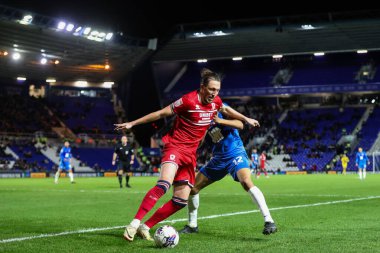 Middlesbrough 'dan Luke Ayling Birmingham City' den Cody Drameh 'i 12 Mart 202' de Birmingham City ile Middlesbrough arasındaki maçta durdurdu.