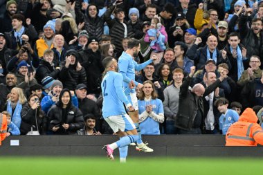 Manchester City 'den Bernardo Silva, 16 Mart 202 tarihinde Etihad Stadyumu' nda oynanan ve Manchester City 'nin Newcastle United' a karşı oynadığı final karşılaşmasında Manchester City 'nin 1-0 kazanmasını kutluyor.
