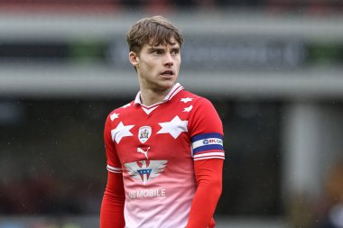 Barnsley takımından Luca Connell, 16 Mart 202 tarihinde Barnsley ile Cheltenham Town arasındaki maçta Oakwell, Barnsley, İngiltere 'de karşılaştı.