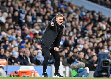 Newcastle United 'ın Eddie Howe teknik direktörü, 16 Mart 202 tarihinde Birleşik Krallık Etihad Stadyumu' nda Manchester City ile Newcastle United maçının finali sırasında